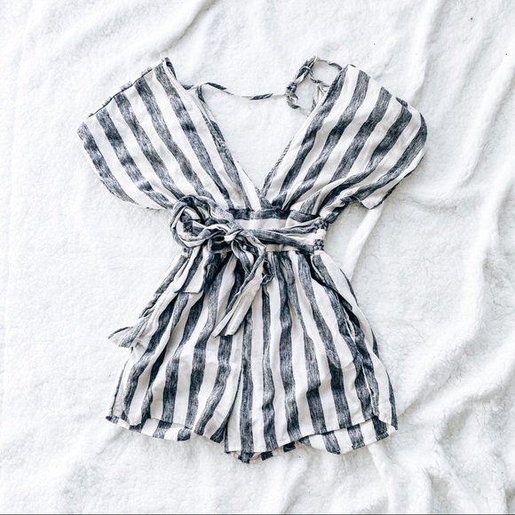American Eagle Outfitters Pants - American eagle striped romper